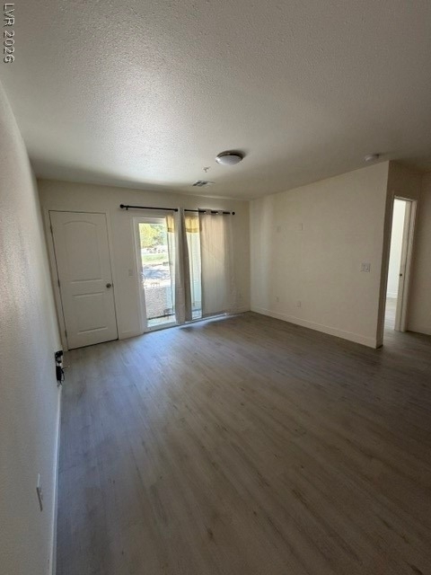 2881 Spy Glass Avenue - Photo 3