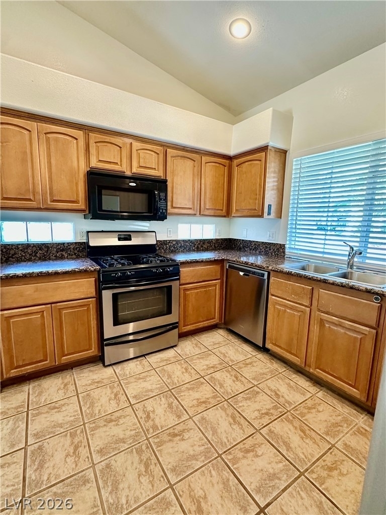 7851 Meandering Path Avenue - Photo 17