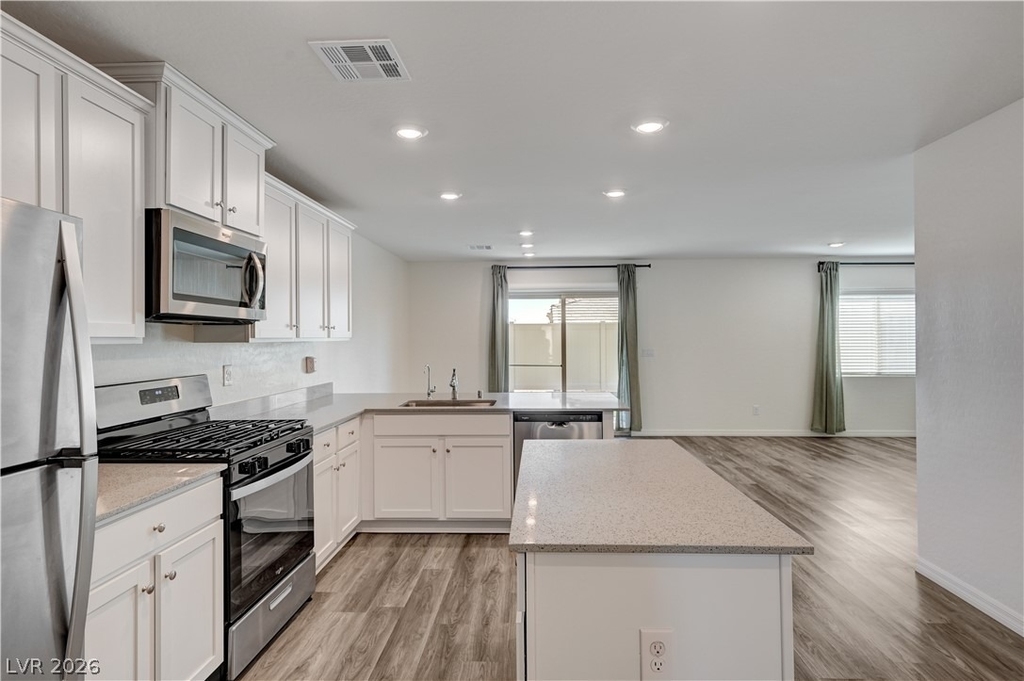 4116 Gold Desert Street - Photo 8