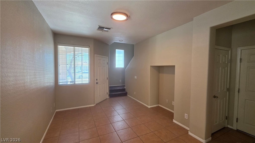 8149 Lake Geneva Court - Photo 5