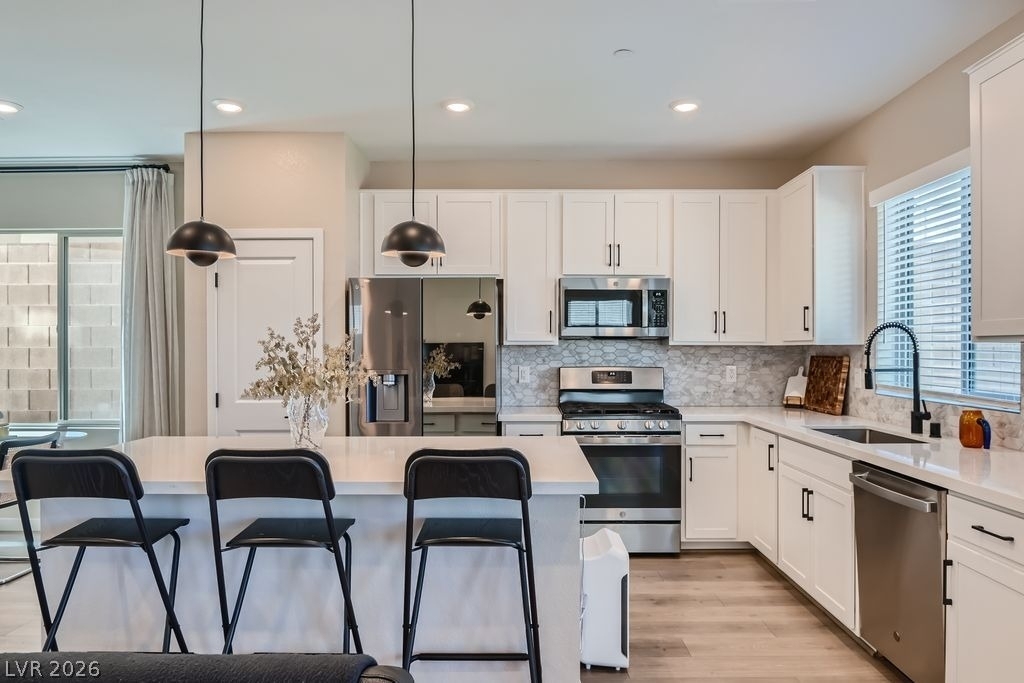 11604 Desert Hollow Avenue - Photo 12