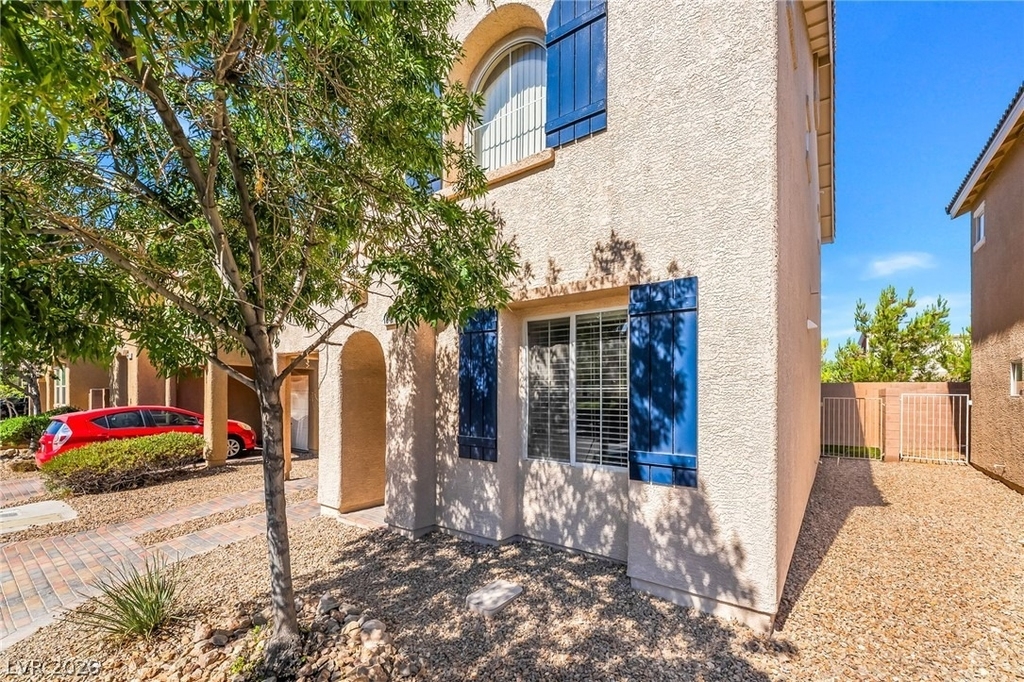 10471 Masons Creek Street - Photo 2