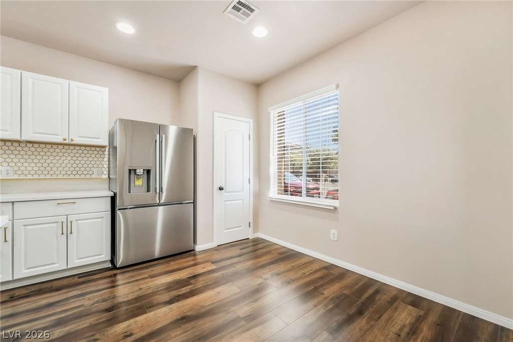 10471 Masons Creek Street - Photo 4