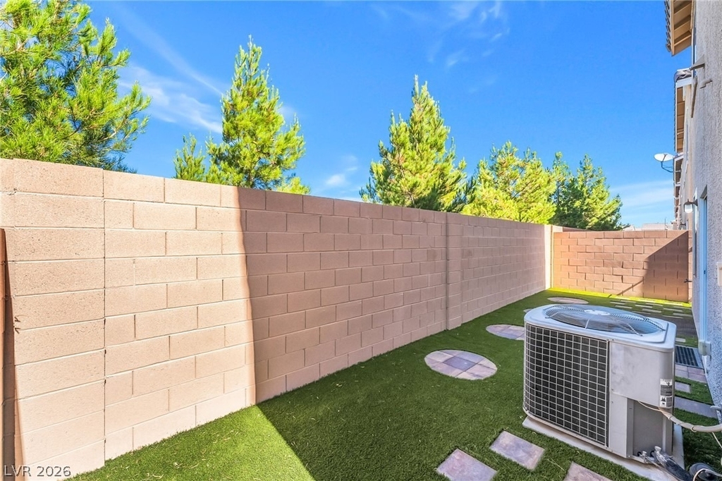 10471 Masons Creek Street - Photo 30