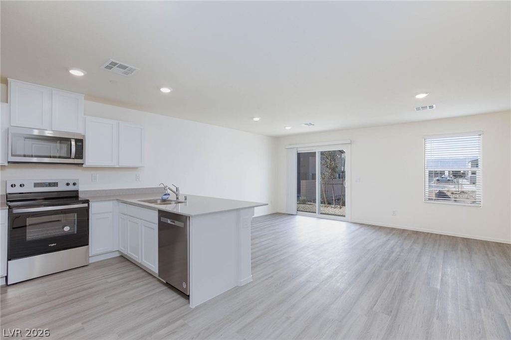 6061 Amaryllis Falls Street - Photo 1