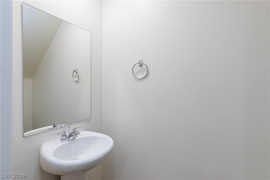 6061 Amaryllis Falls Street - Photo 12