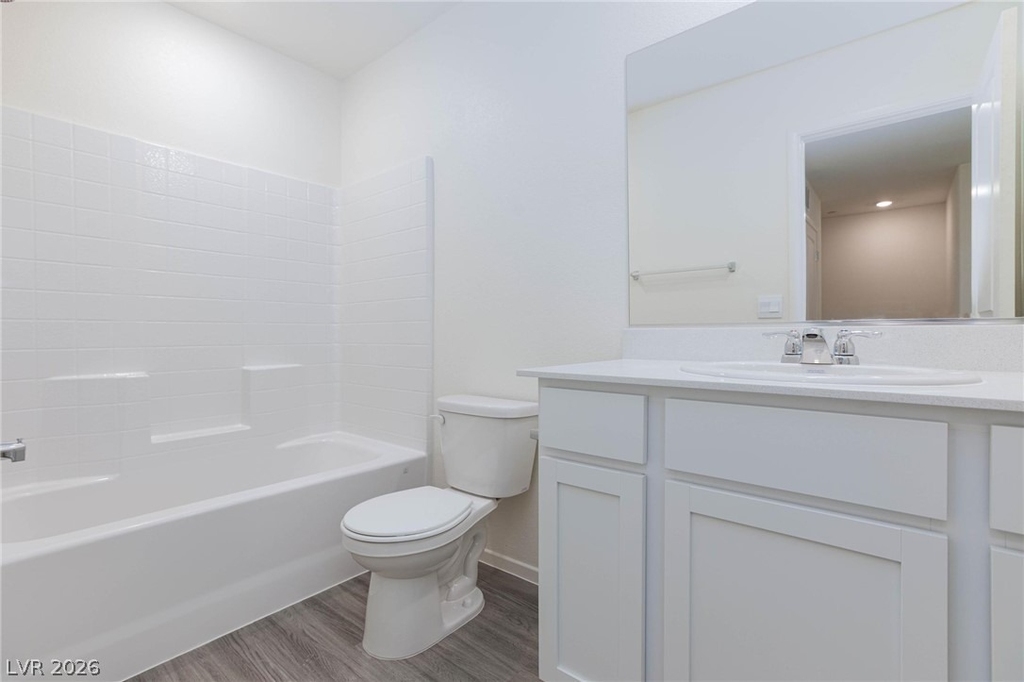 6061 Amaryllis Falls Street - Photo 3