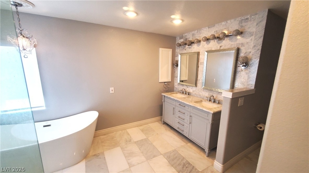 7903 Dell Ridge Avenue - Photo 9