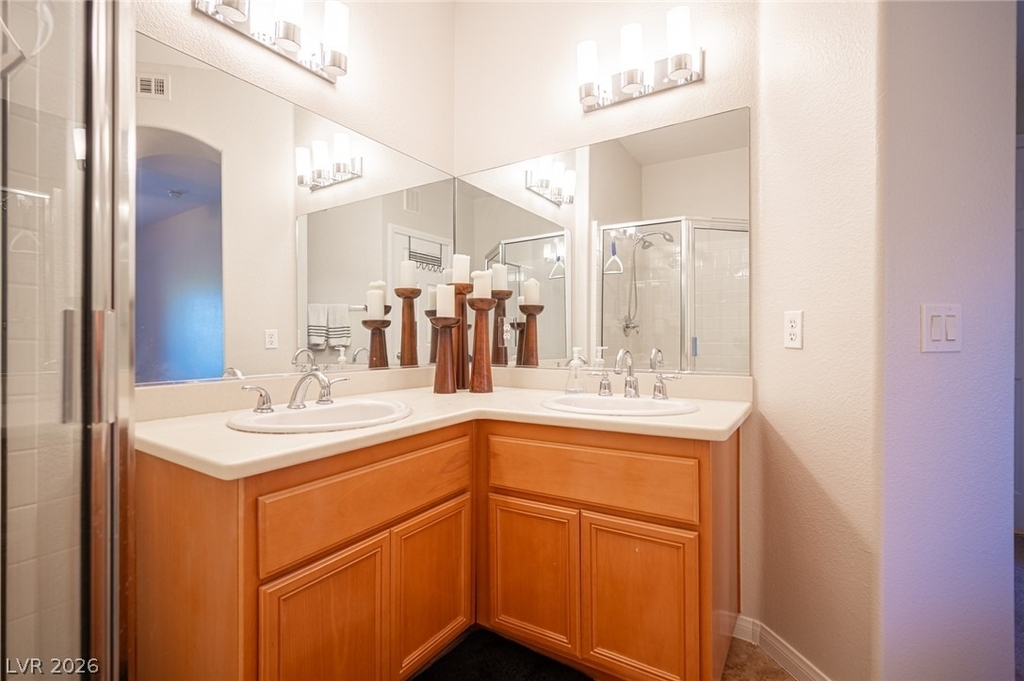 7701 W Robindale Road - Photo 31