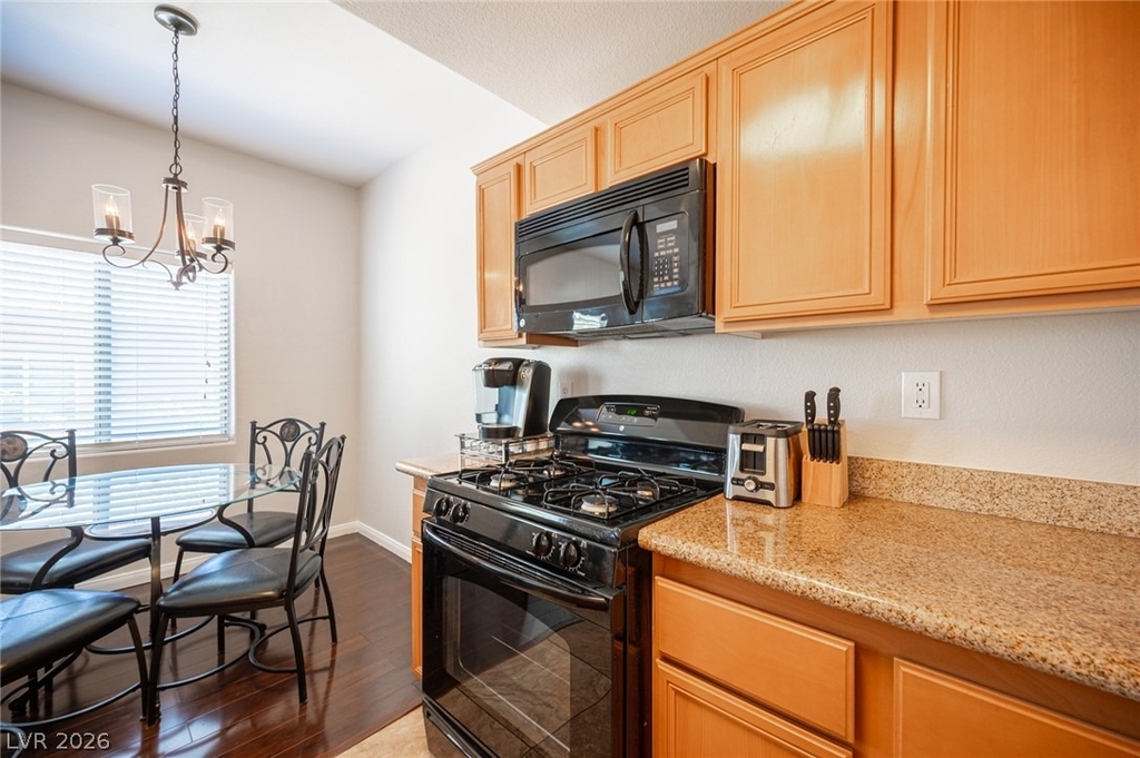 7701 W Robindale Road - Photo 14