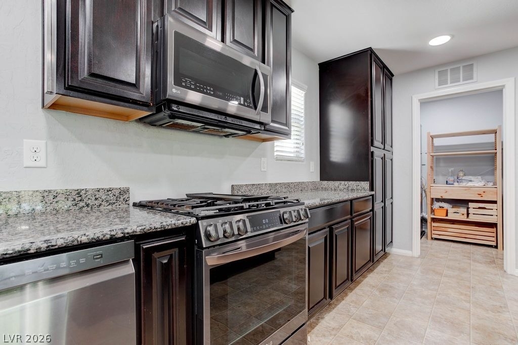 7724 Vibrant Thread Court - Photo 10