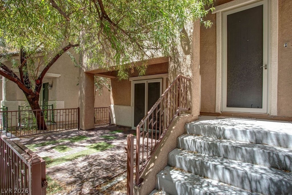 7724 Vibrant Thread Court - Photo 37