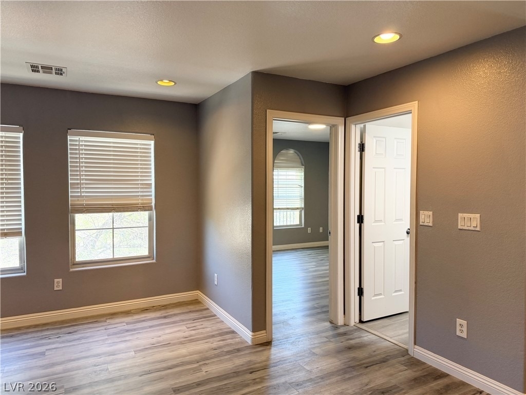 10329 Kalang Street - Photo 15
