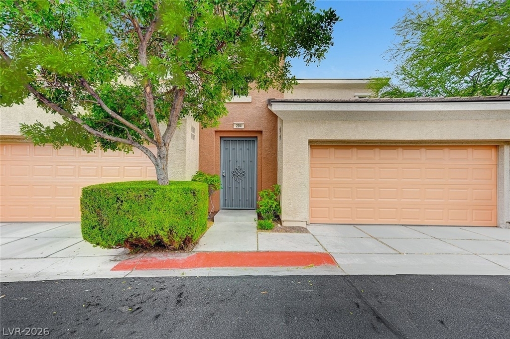 821 Titan Peak Place - Photo 0