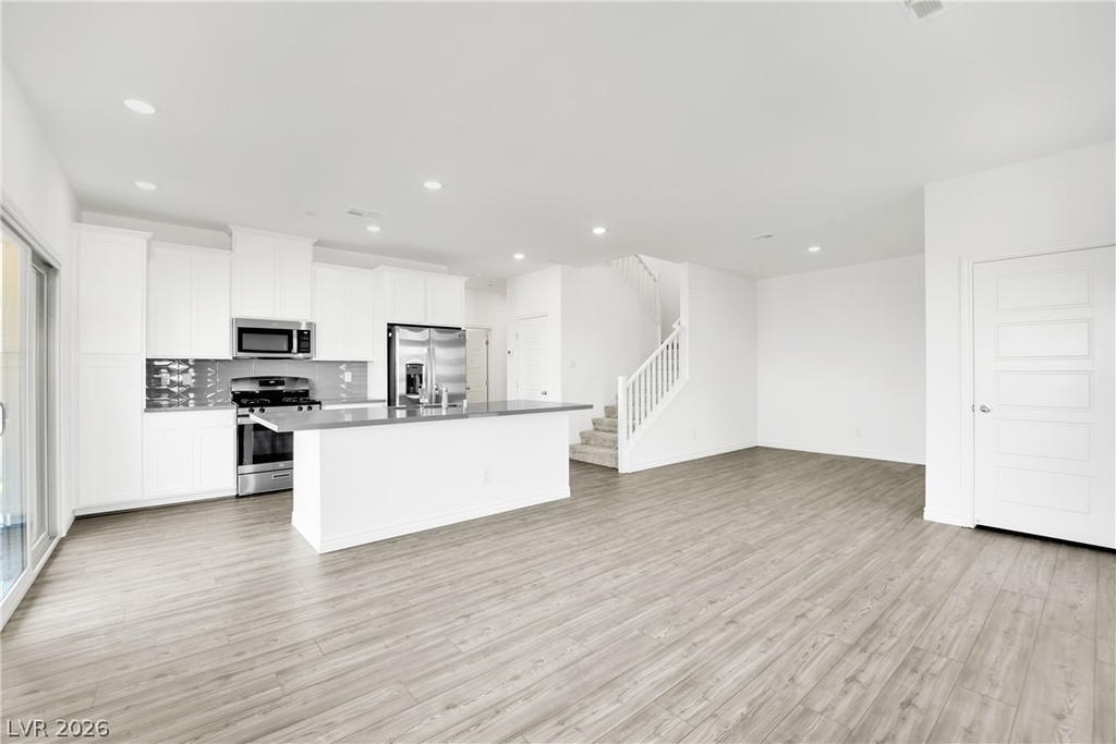 600 N Carriage Hill Drive - Photo 5