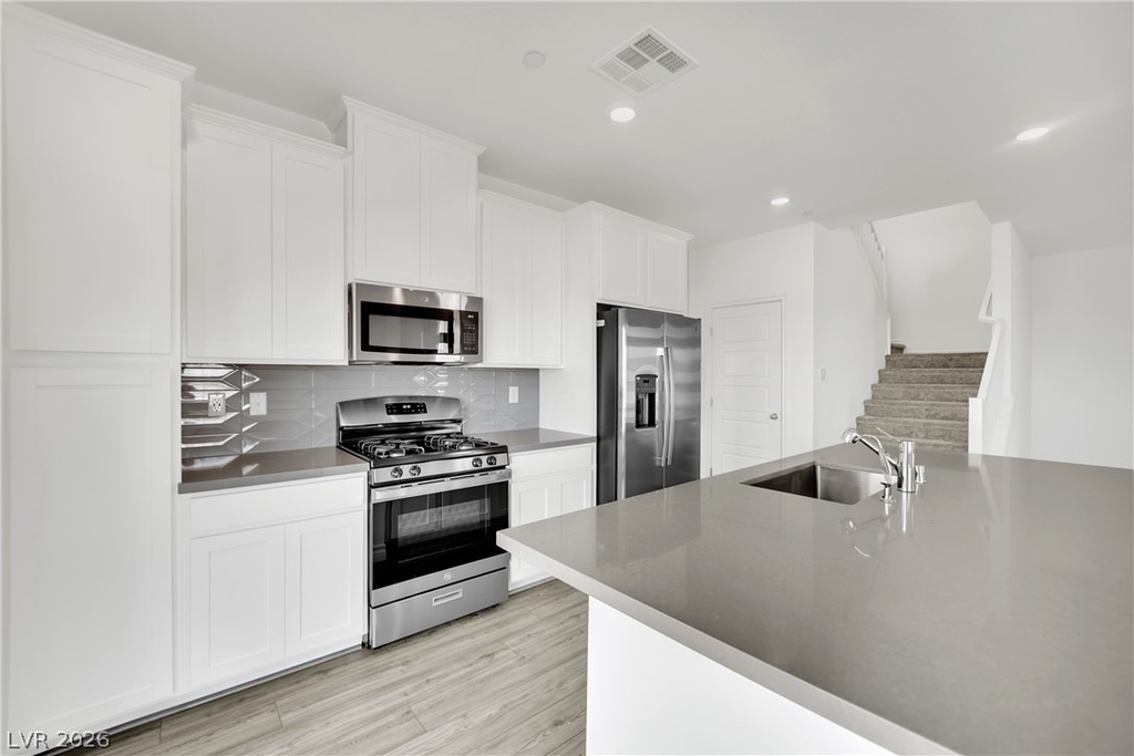 600 N Carriage Hill Drive - Photo 6