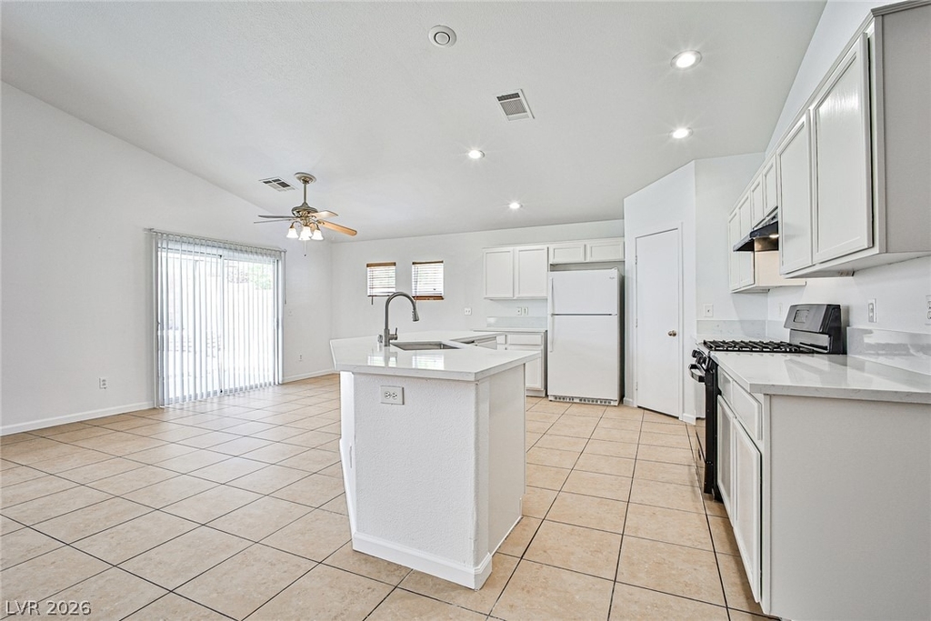 1201 Pueblo Hills - Photo 6