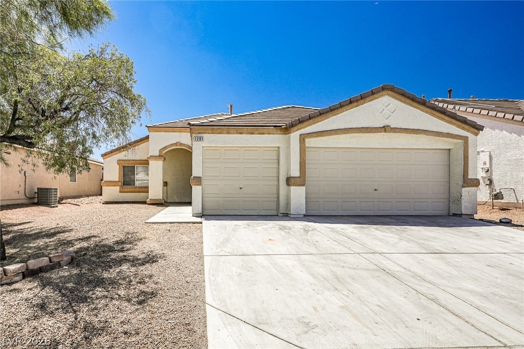 1201 Pueblo Hills - Photo 0