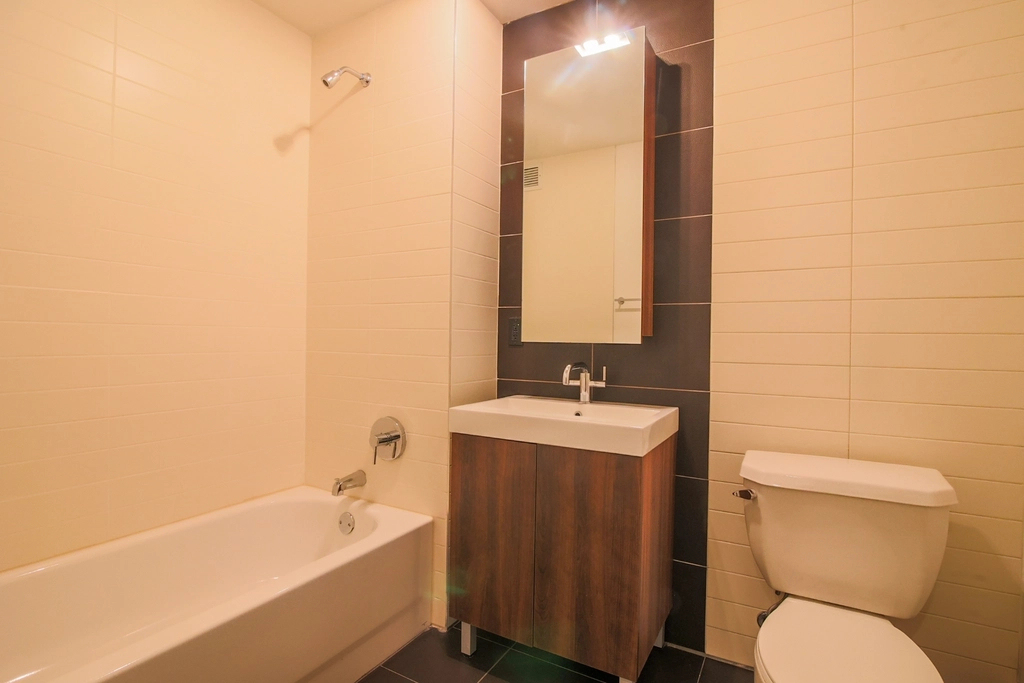 116 John Street - Photo 2