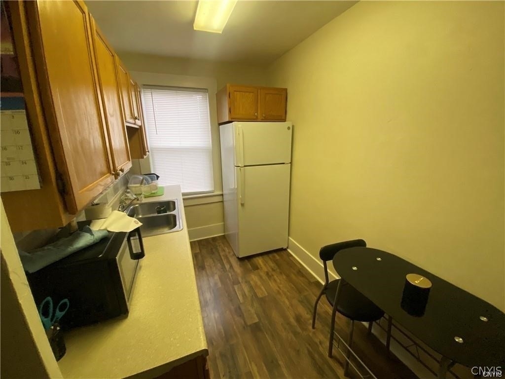 1012 Cadillac Street - Photo 3