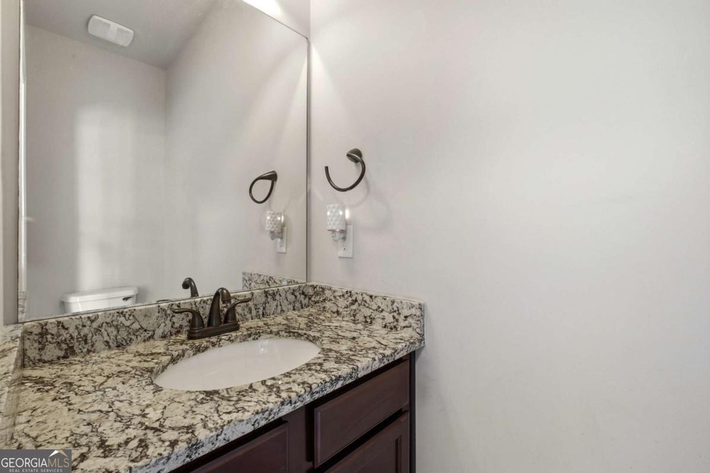 4910 Belcrest Way - Photo 7