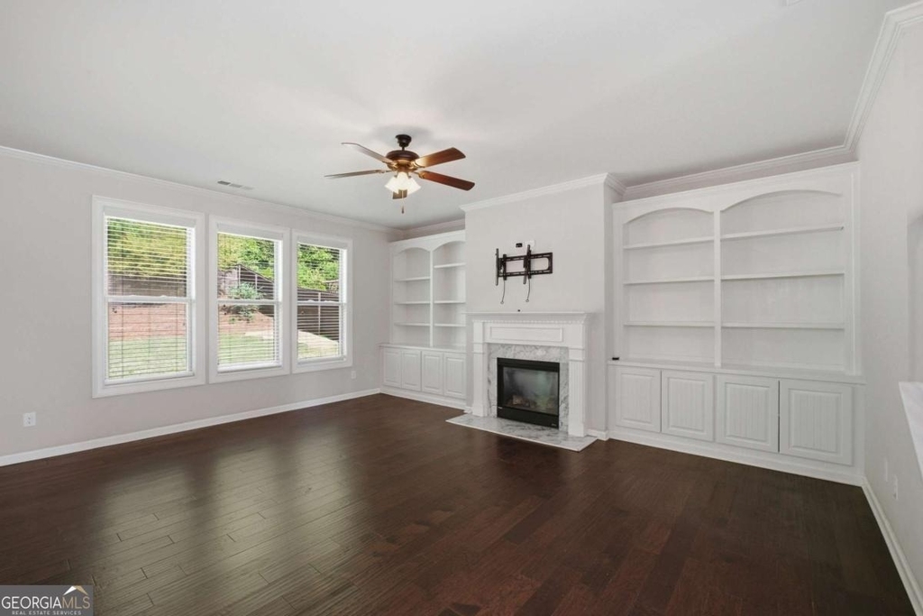 4910 Belcrest Way - Photo 9