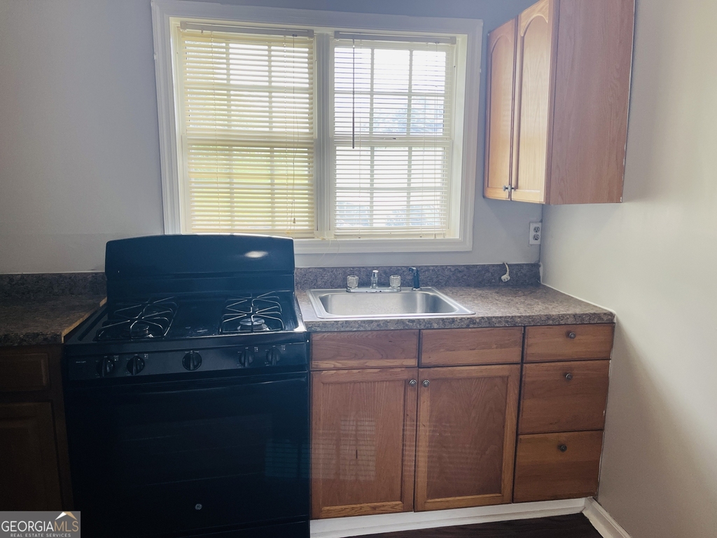 217 W Central Avenue - Photo 6