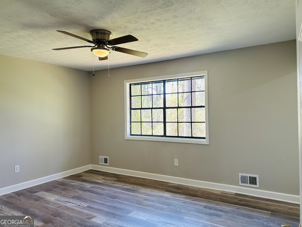 6165 Radford Drive - Photo 24