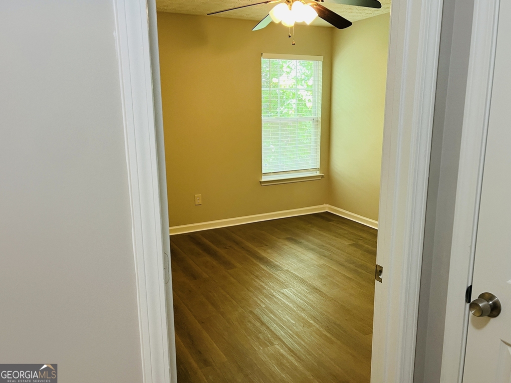 4014 Carisbrook Drive - Photo 18