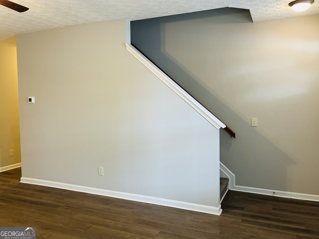 4014 Carisbrook Drive - Photo 6