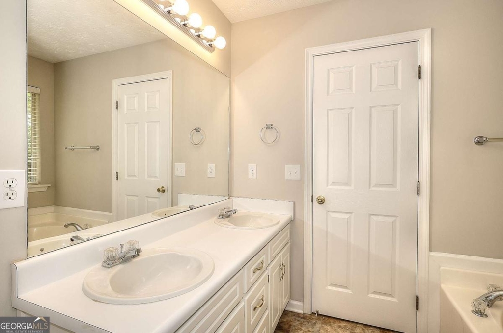 4160 Janel Lane - Photo 12