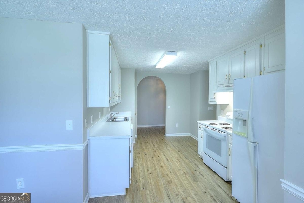 4160 Janel Lane - Photo 31