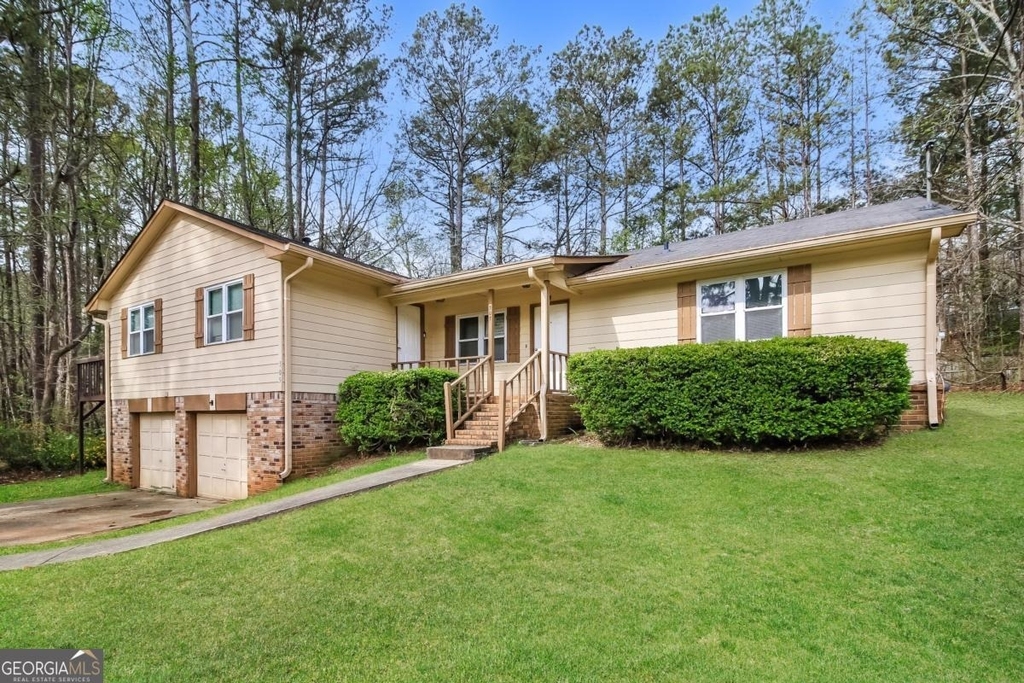 307 Hamilton Glenn - Photo 1