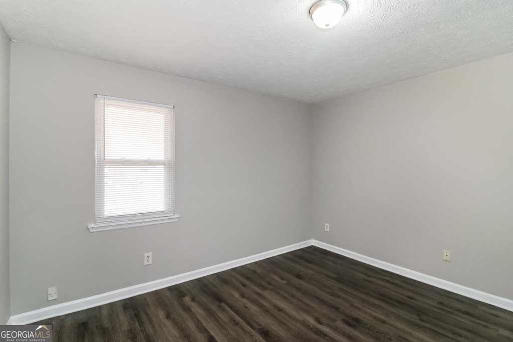 307 Hamilton Glenn - Photo 8