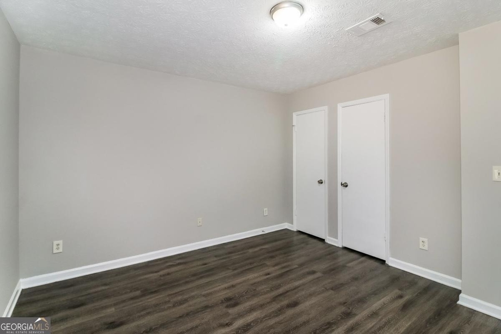 307 Hamilton Glenn - Photo 9