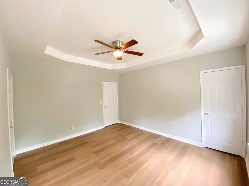 145 Bowen Street - Photo 9