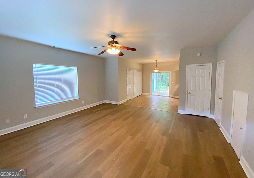 145 Bowen Street - Photo 2