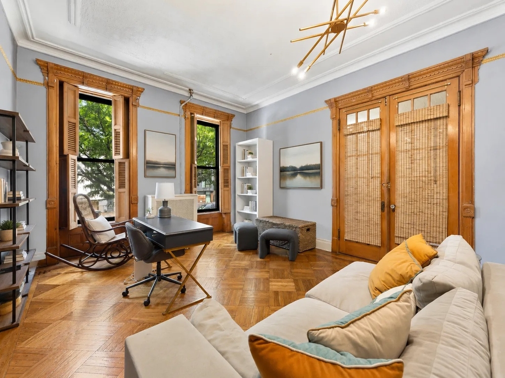 504 Monroe Street - Photo 17