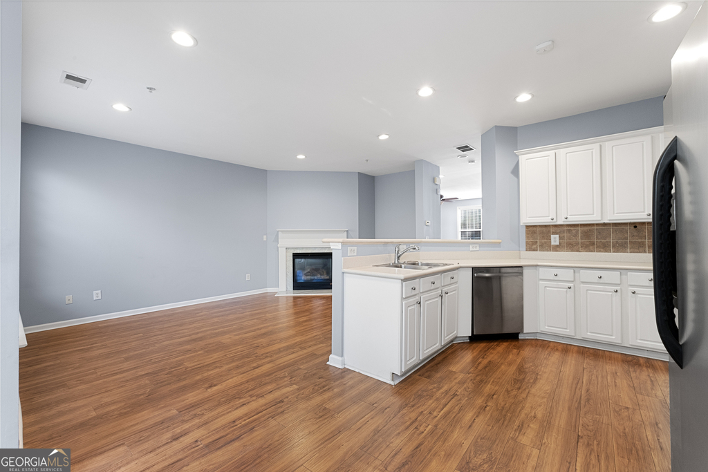 4674 Creekside Villas Way Se - Photo 9
