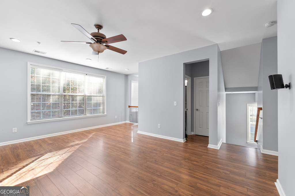 4674 Creekside Villas Way Se - Photo 5