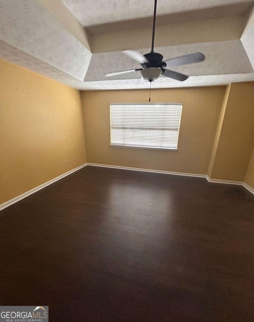 1089 Ashbury Drive - Photo 7