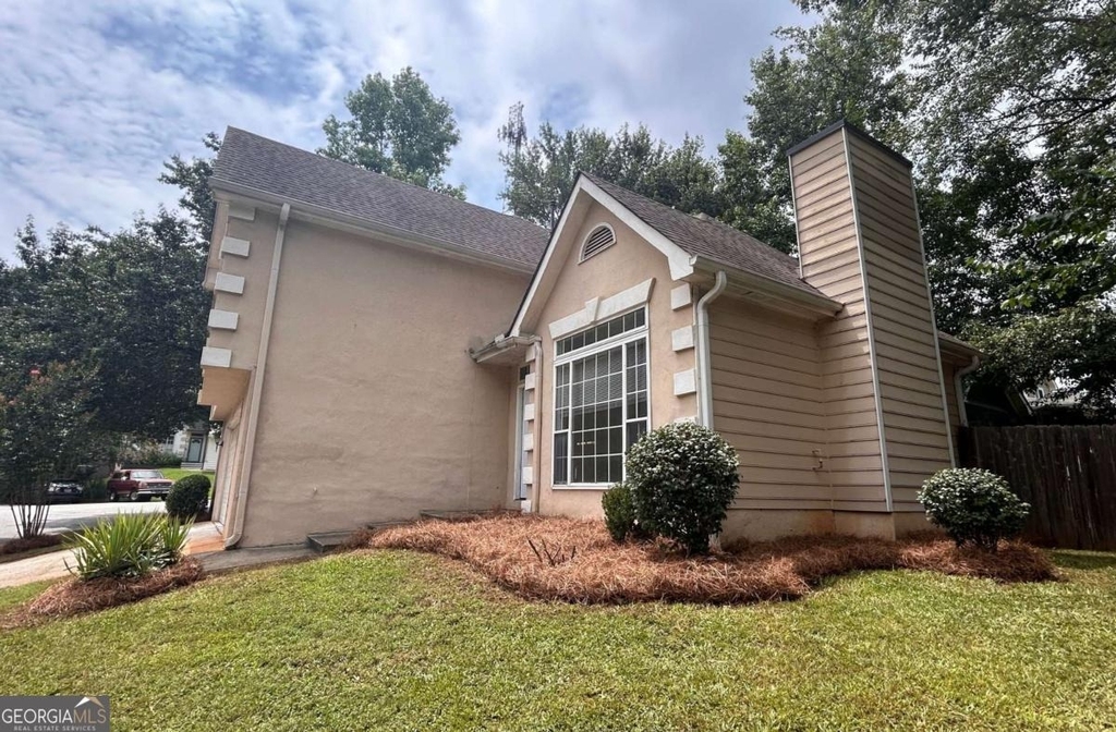 1089 Ashbury Drive - Photo 1