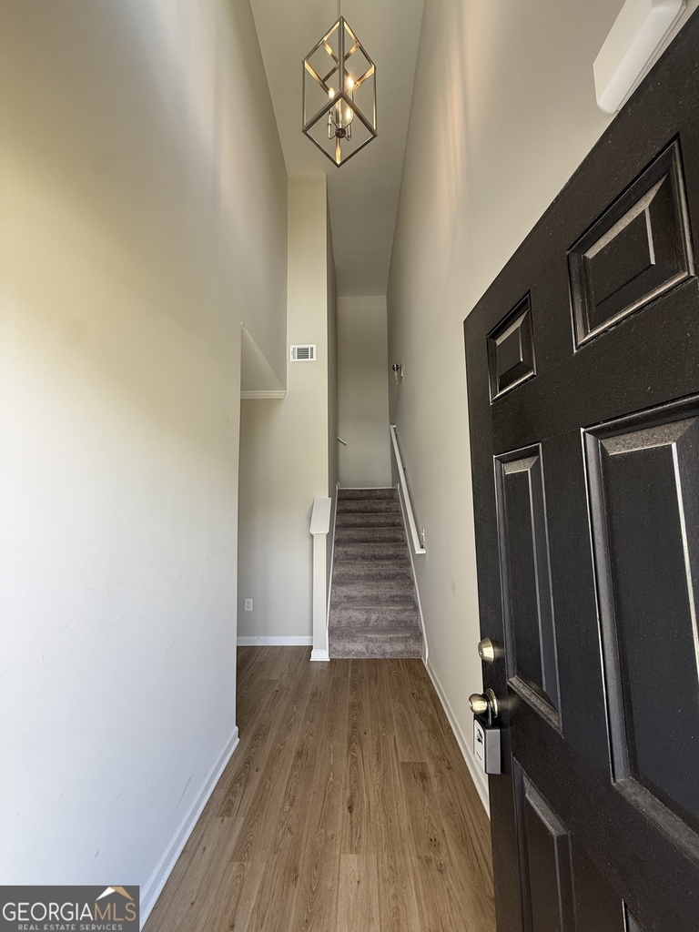 228 Eva Way - Photo 1