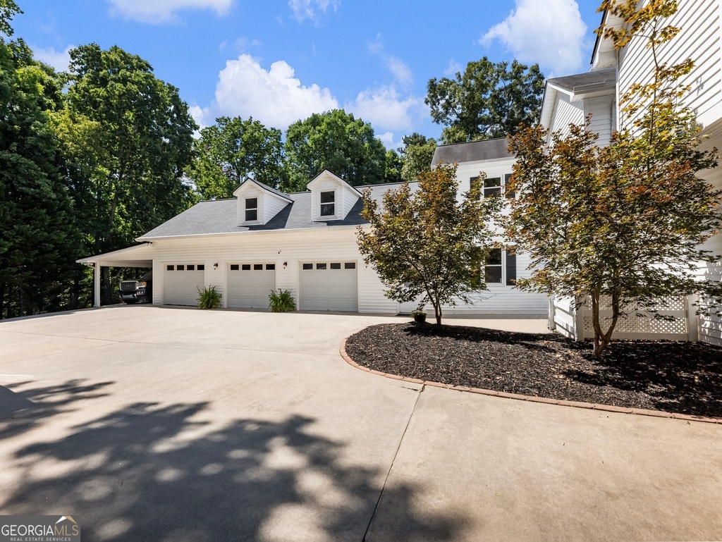 3965 Hamilton View Way - Photo 1