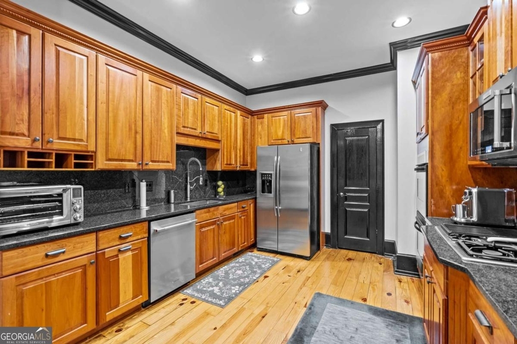 5512 Glenridge Drive - Photo 15