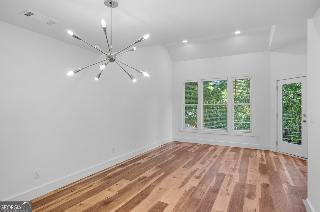 855 Piedmont Avenue Ne - Photo 7
