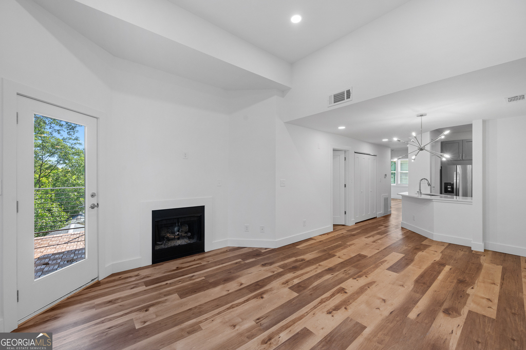 855 Piedmont Avenue Ne - Photo 3