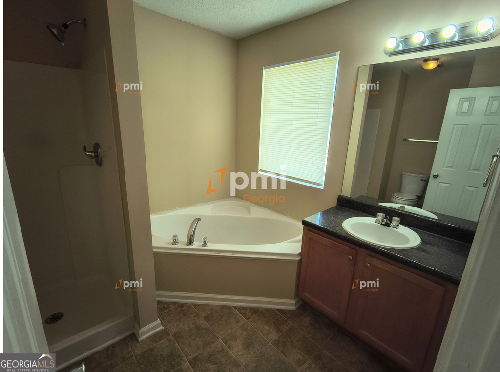 163 Chastain Way - Photo 11