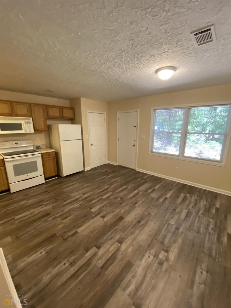 756a Happy Hollow Road - Photo 3