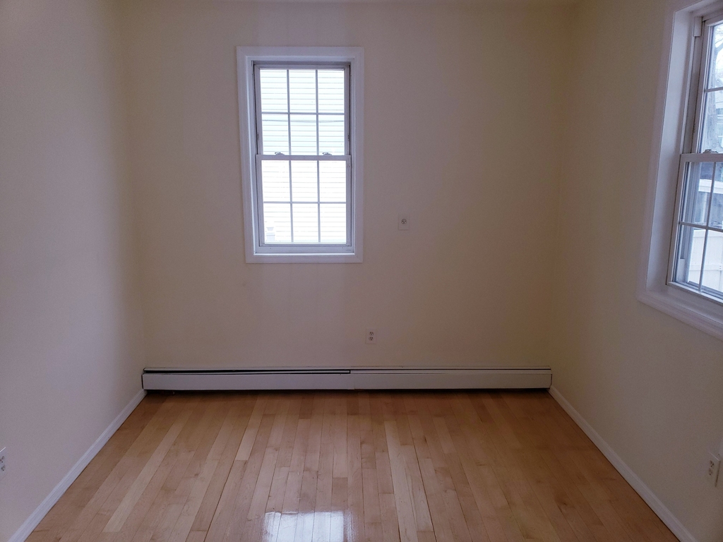 138-15 82nd Drive - Photo 7